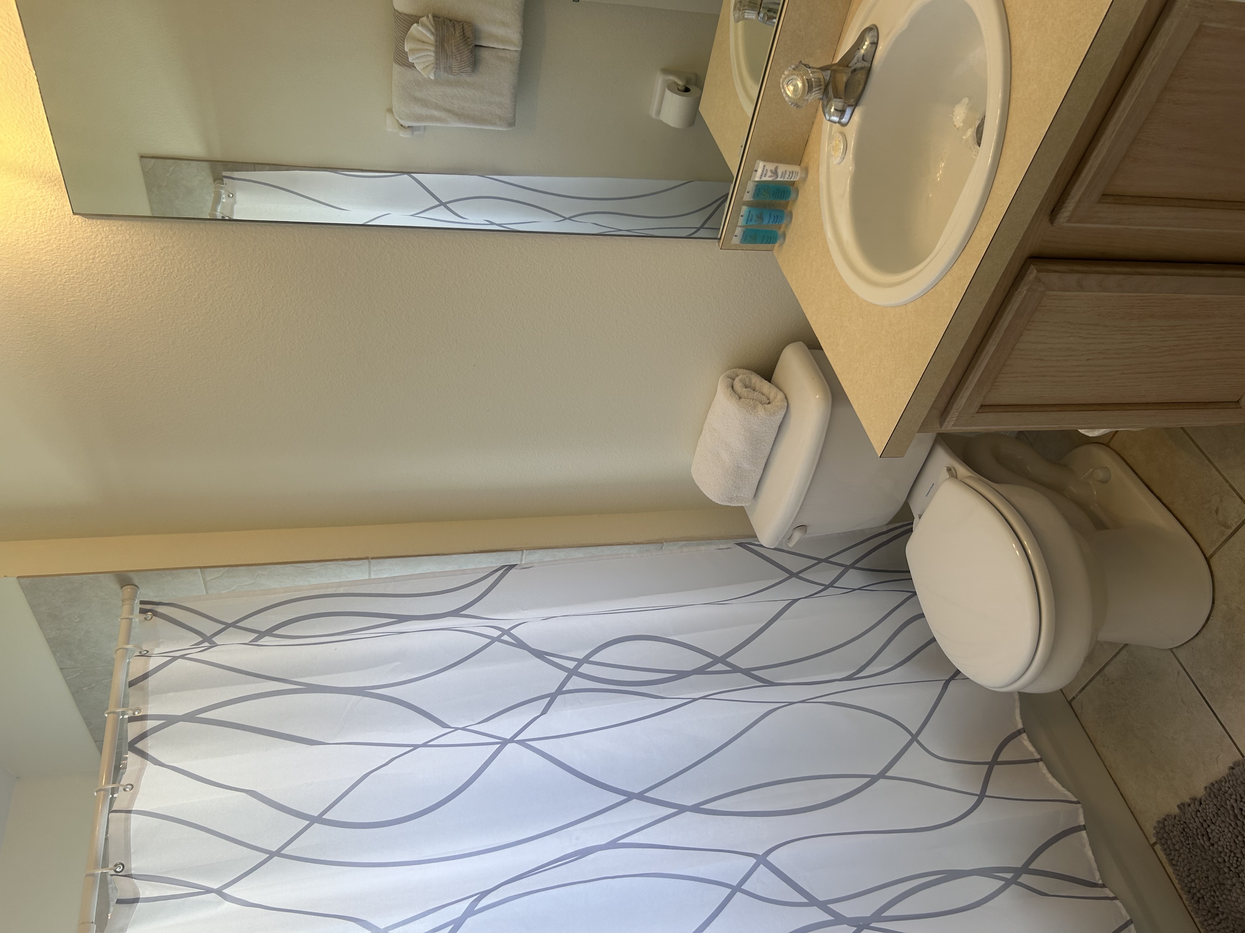 Ideal for Corporate, Relocation & Extended Stays photo 4