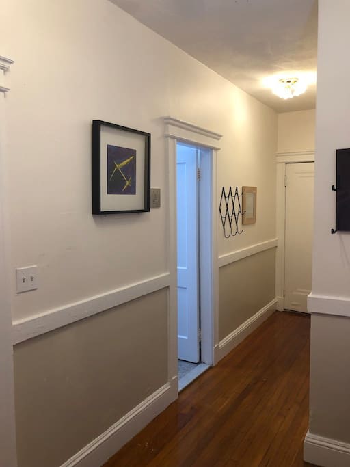 The Strathmore 15 | 1BR 1B w/AC | Private photo 4