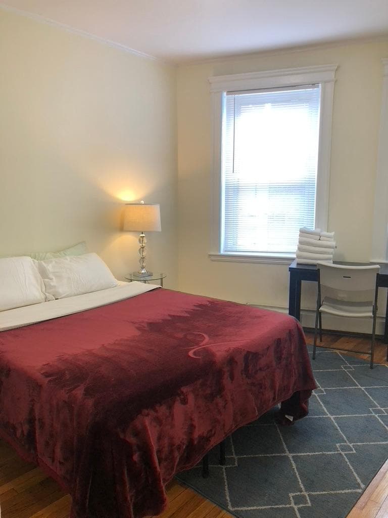 The Strathmore 9 | 2BR 1B w/AC | Brighton photo 2