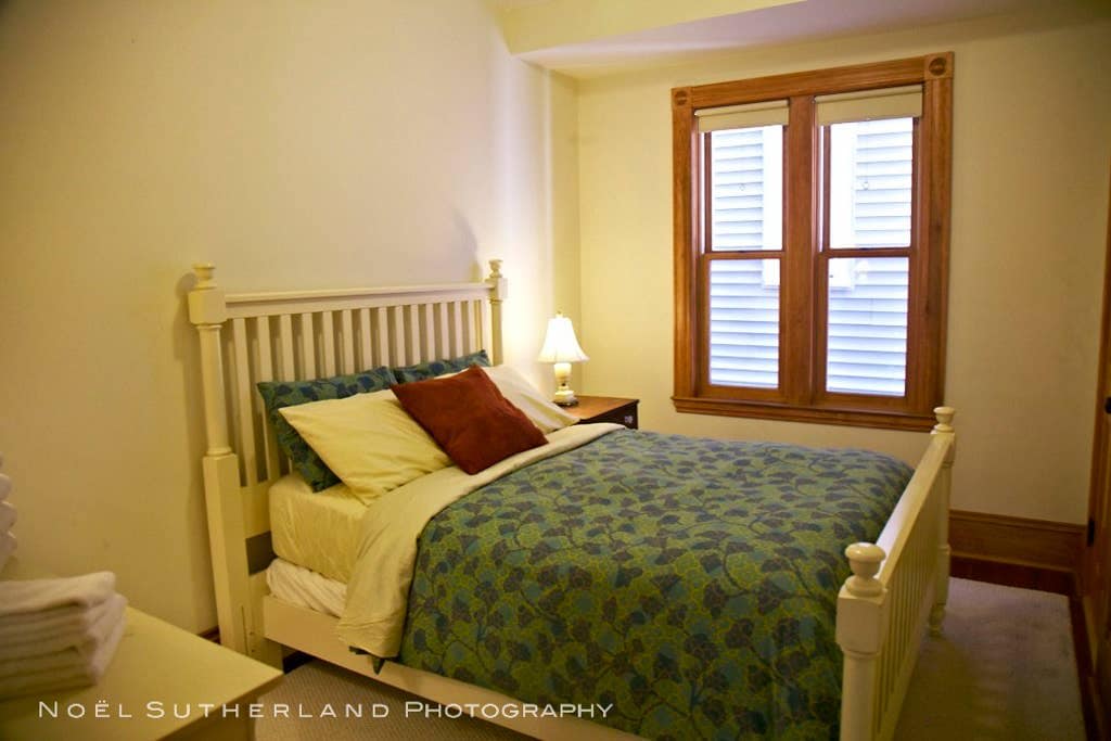 The Roseclair ~ Bedroom 2 | w/AC & W/D photo 5