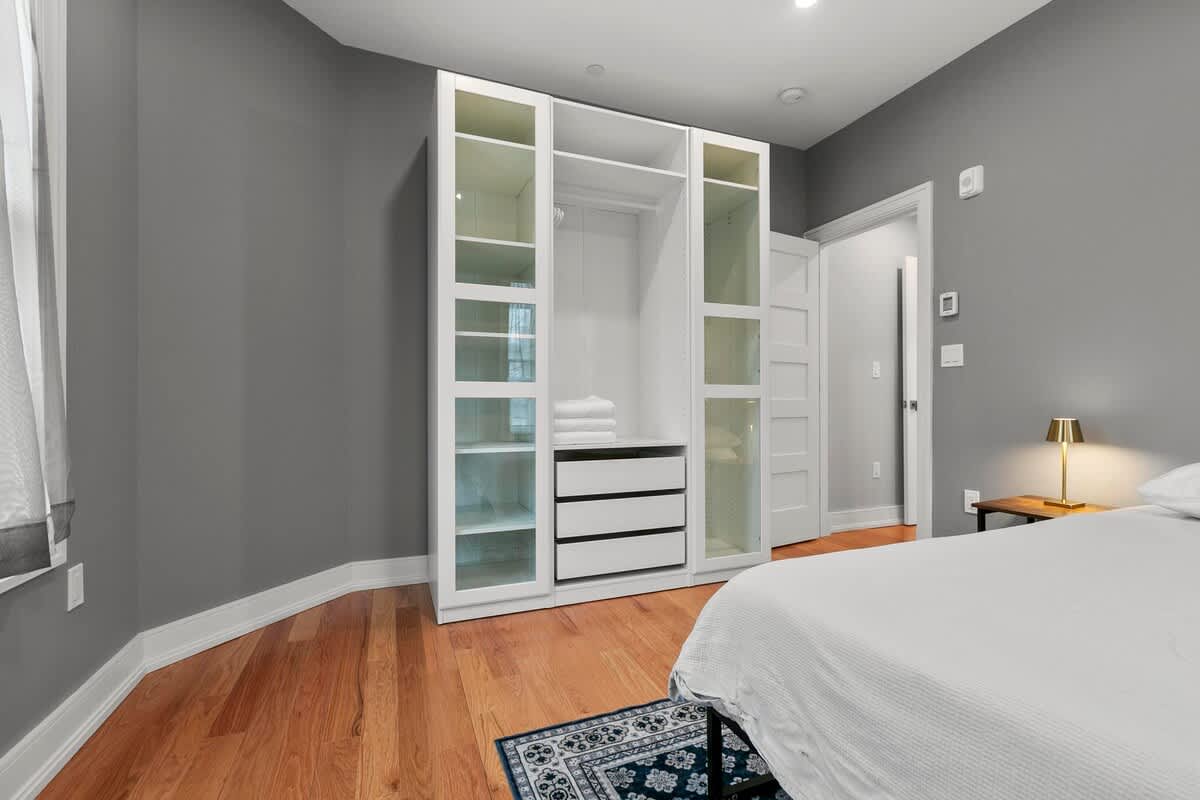 The Annabel 2 ~ Private Apt | 3BR 2B w/AC & W/D photo 5