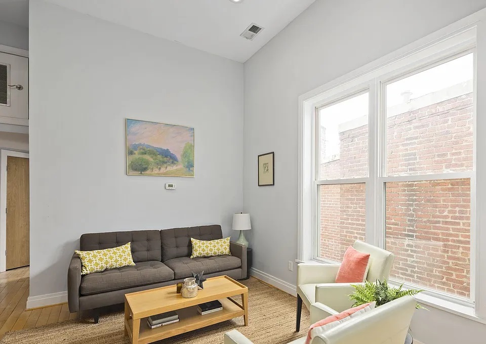 Fantastic 2 bedroom 2 bath nice condo photo 3