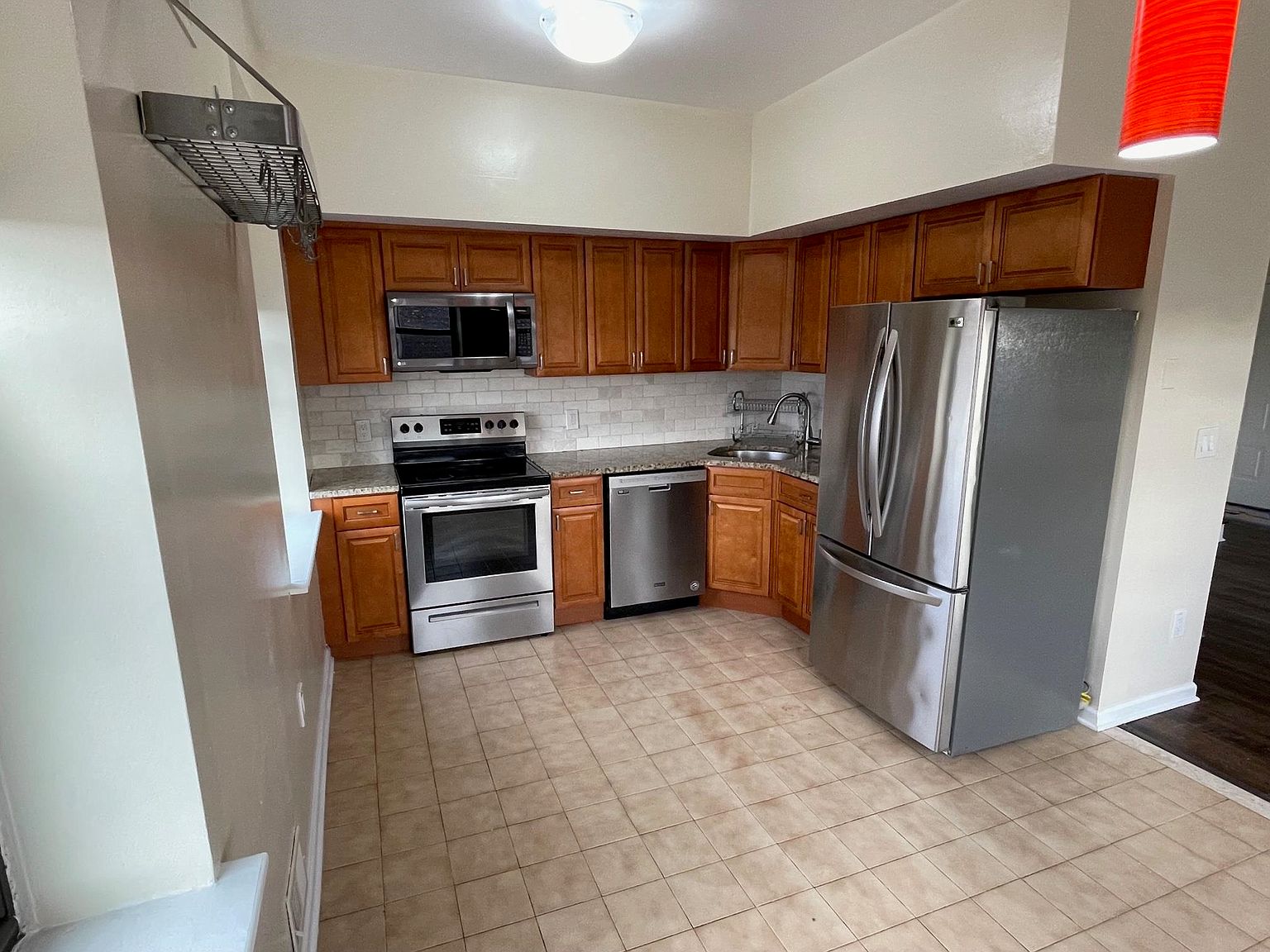 Great 2 Bedroom home ready now photo 5