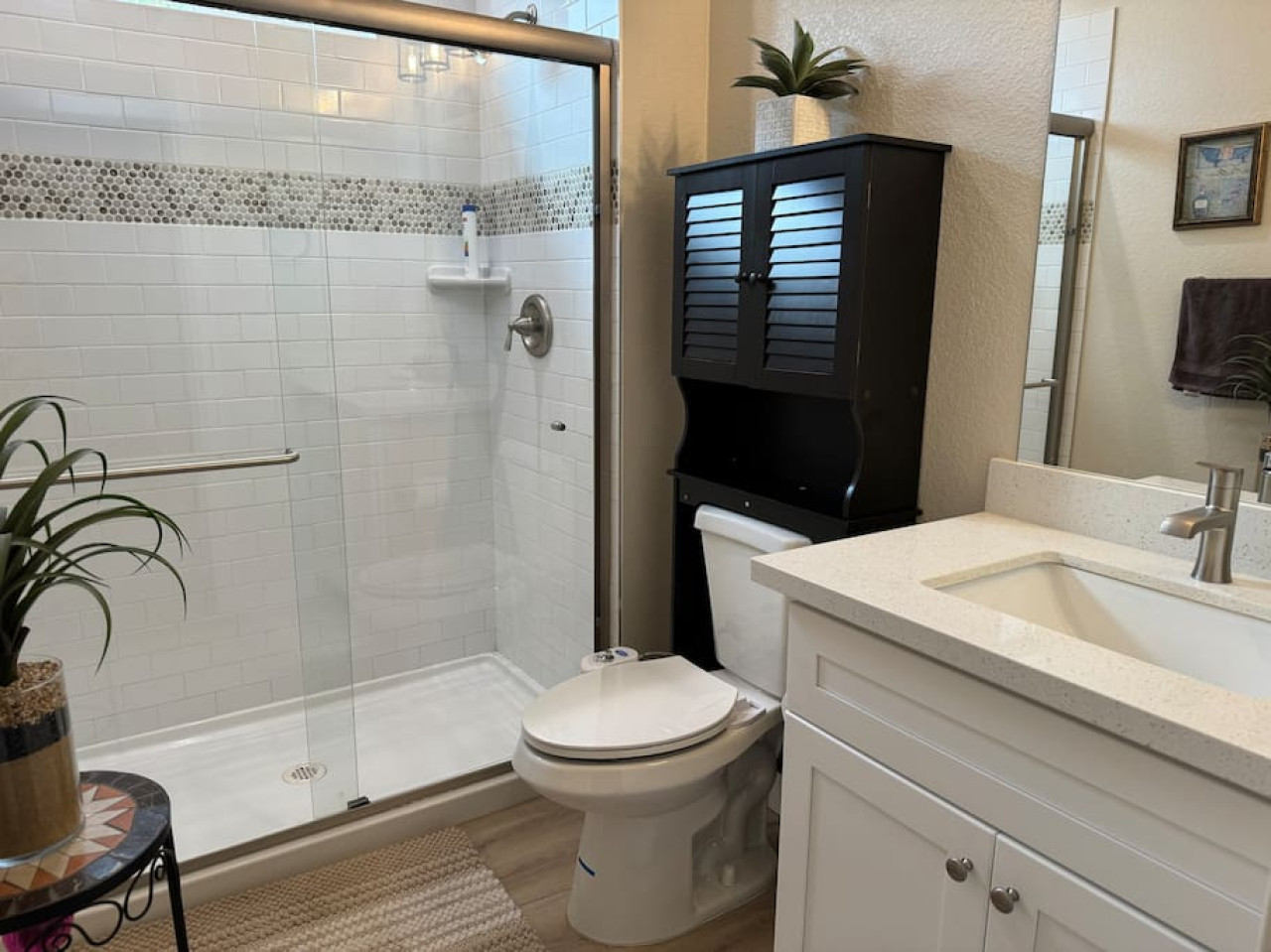 New 4BR · Single Story · Fruit Trees · Near Park photo 4