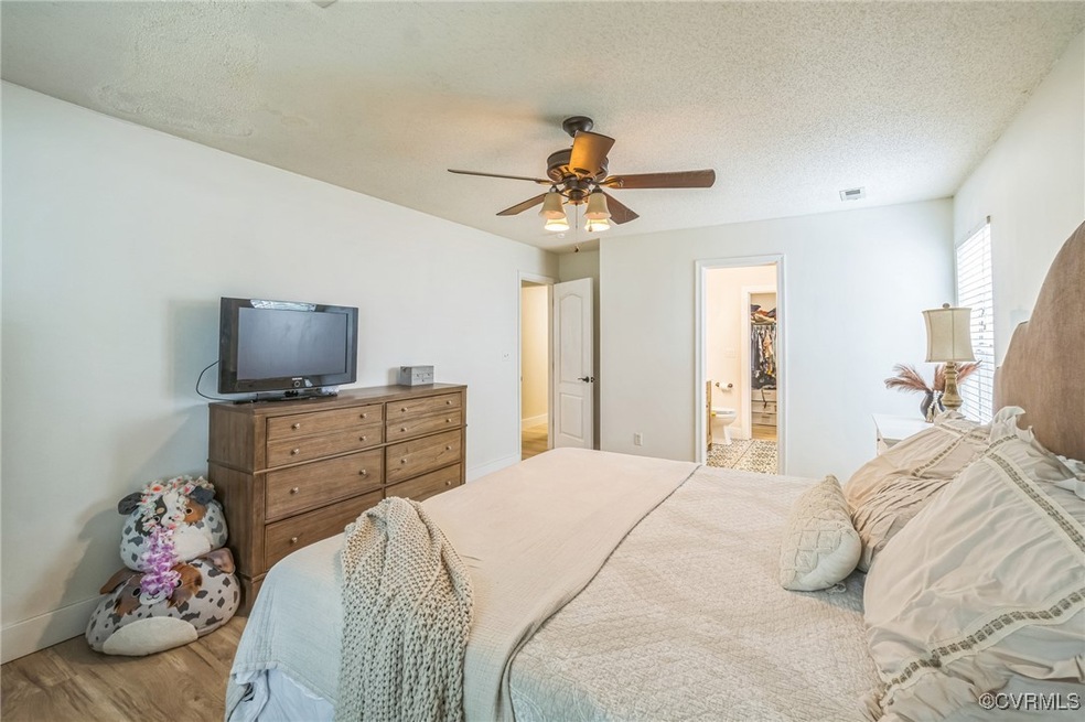 Charming Home For Rent  photo 4