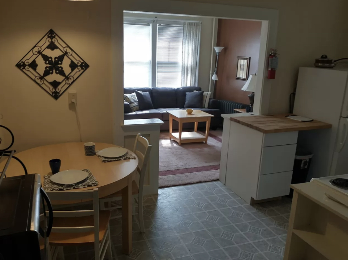 Well Maintained APT photo 3