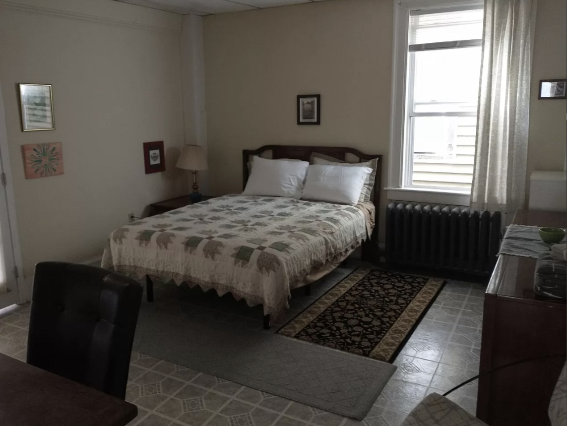 Well Maintained APT photo 2