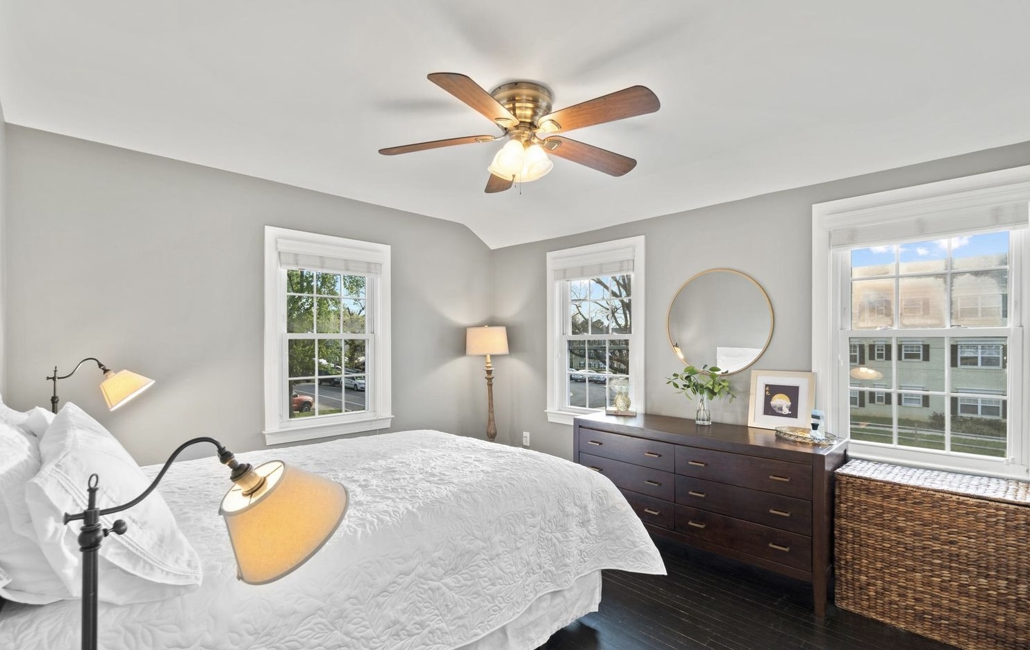 Charming Home For Rent photo 4