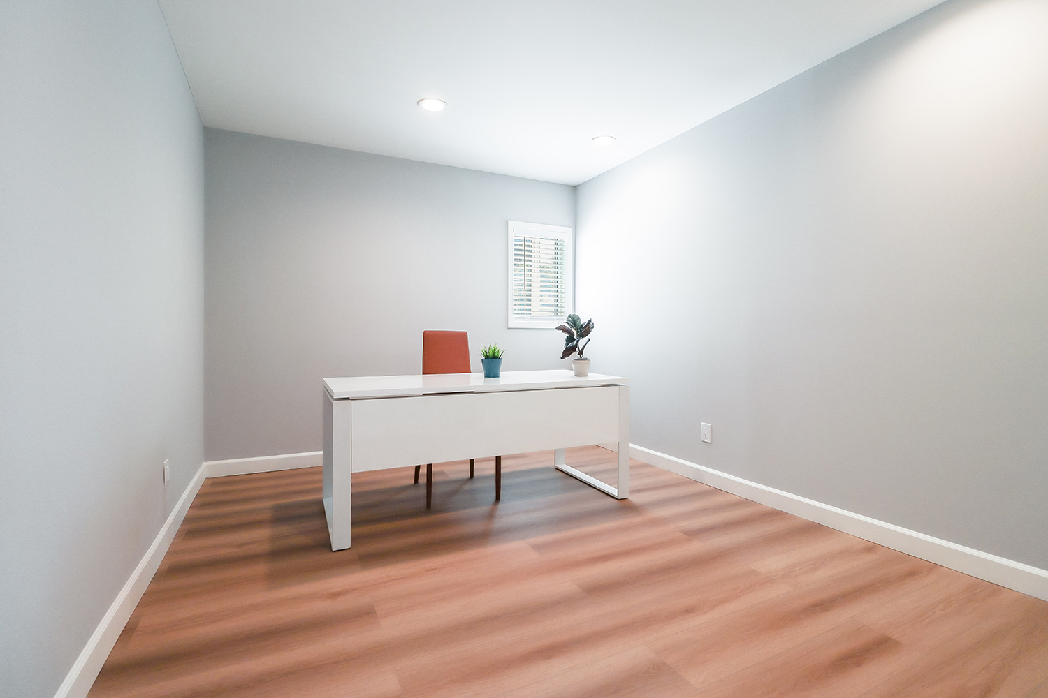 ALE/Insurance Ready | 4BR Pool Home Northridge LAX photo 3