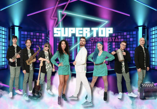 Super top - Orquesta o grupo musical en concierto