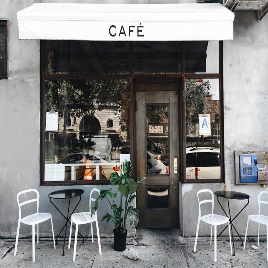 Coffee Shop Mungil yang Tetap Estetik | SARAÈ Blog