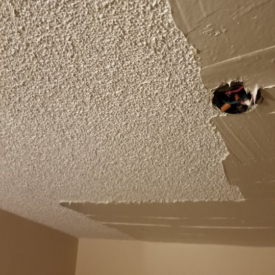 Alasan Pop Corn Ceiling yang Tidak Cocok Lagi di 2019 | SARAÈ Blog