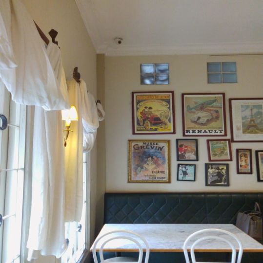 #TodayReview, Bakery Klasik Pembawa Nostalgia: Rasa Bakery & Café | SARAÈ Blog