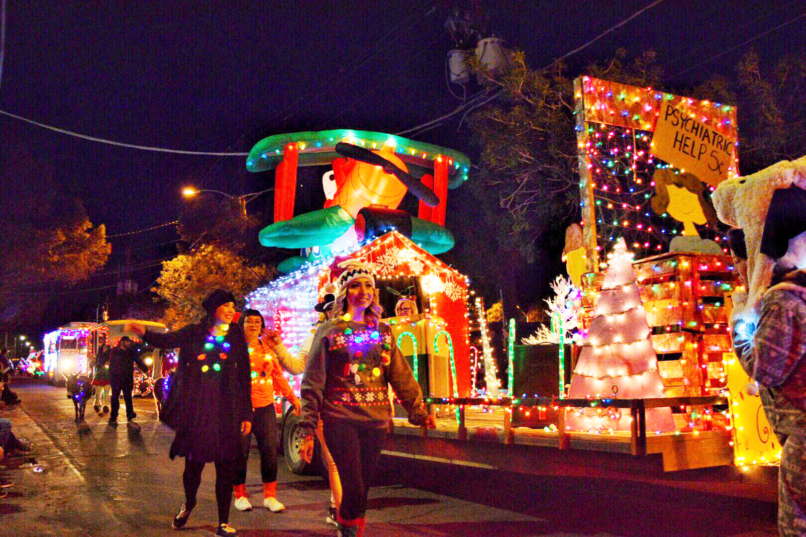 17th Annual Dorothy Young Memorial Electric Light Parade Light up