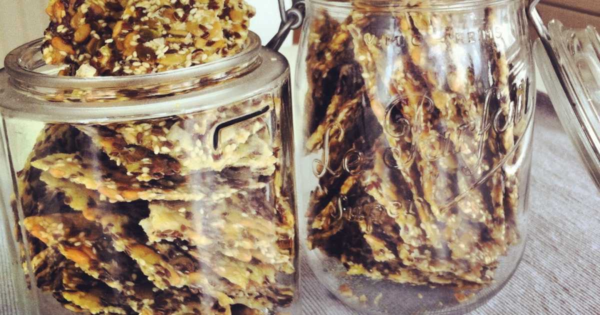 recept knäckebröd med frön flingsalt recept knäckebröd med frön flingsalt