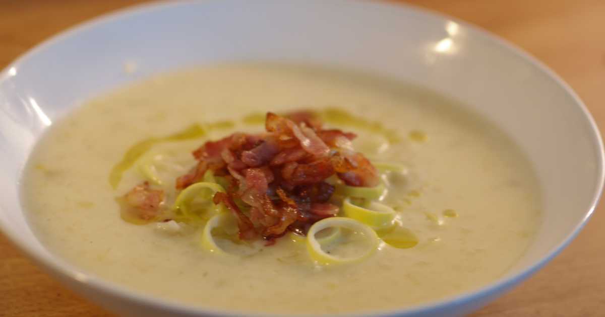 potatis och purjolökssoppa med grädde