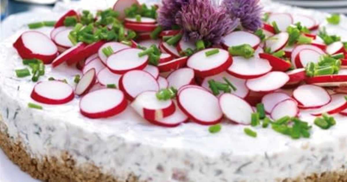 matjesilltårta med philadelphiaost