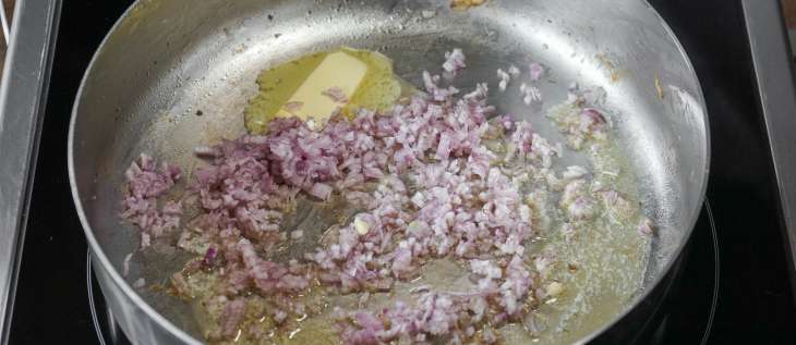 suer - définition de suer - lexique du vocabulaire de cuisine suer - définition de suer - lexique du vocabulaire de cuisine