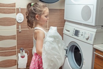 Trockner Platzsparend : Den trockner auf die waschmaschine stellen so wird die kombi zur