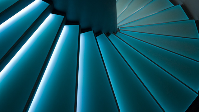 Die Treppenbeleuchtung für ein sicheres Bewegen im Dunkeln