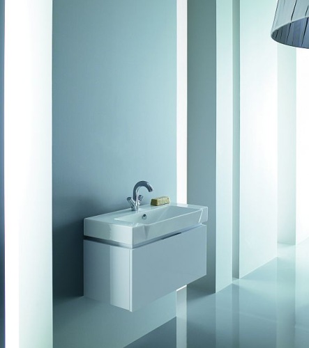 Waschbecken mit Unterschrank