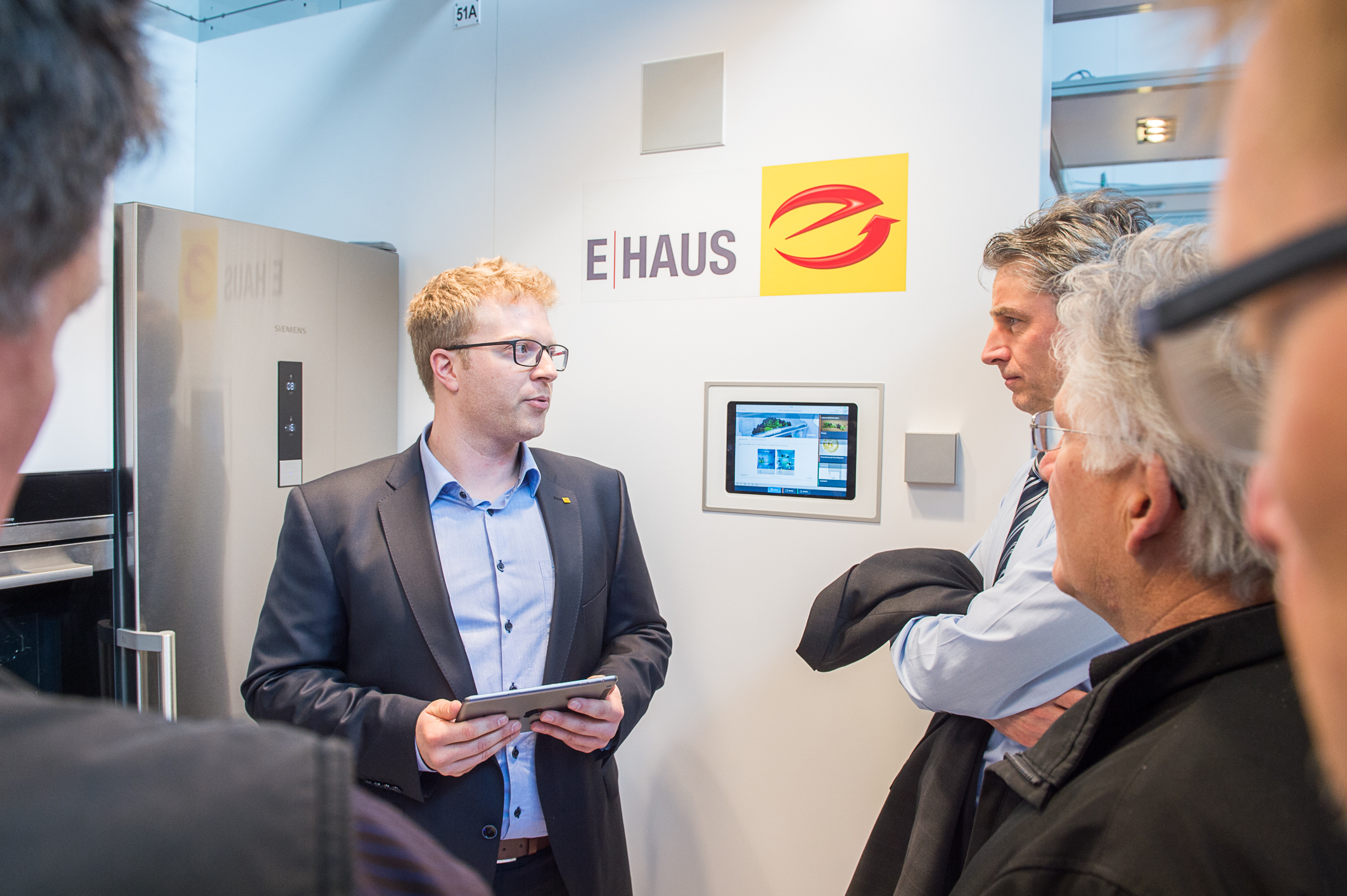 Im Jahr 2017 sind wieder zahlreiche Experten aus der Elektrik bei der IHM vertreten.