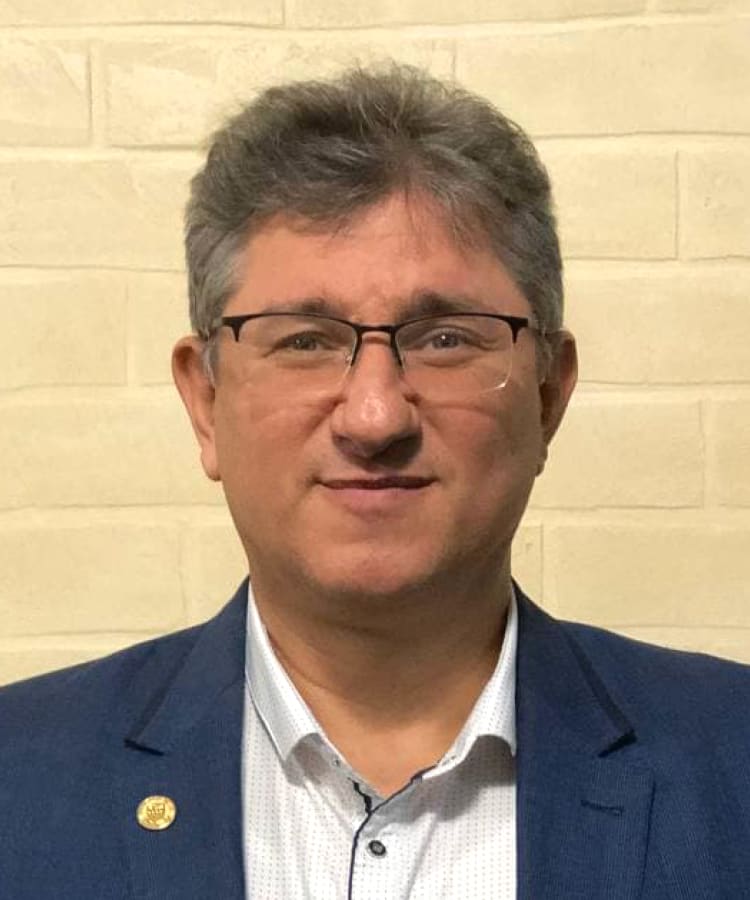 Headshot of Volodymyr Kharytonov