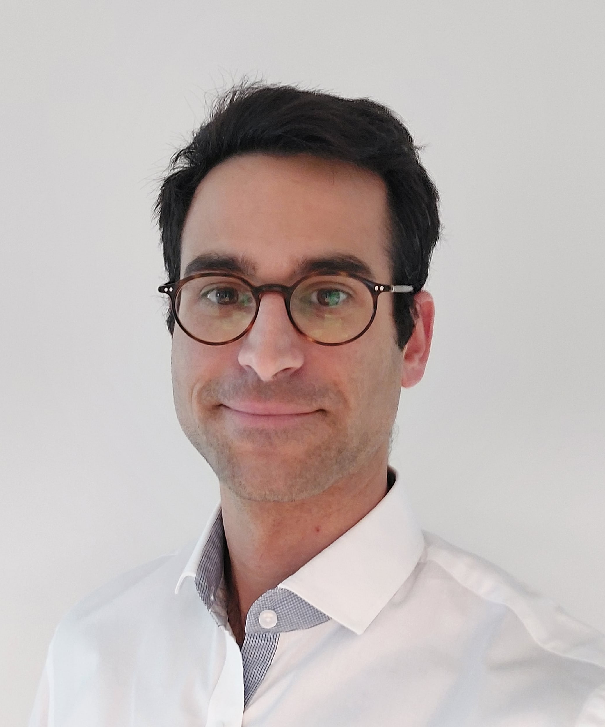 Headshot of Laurent Sheybani