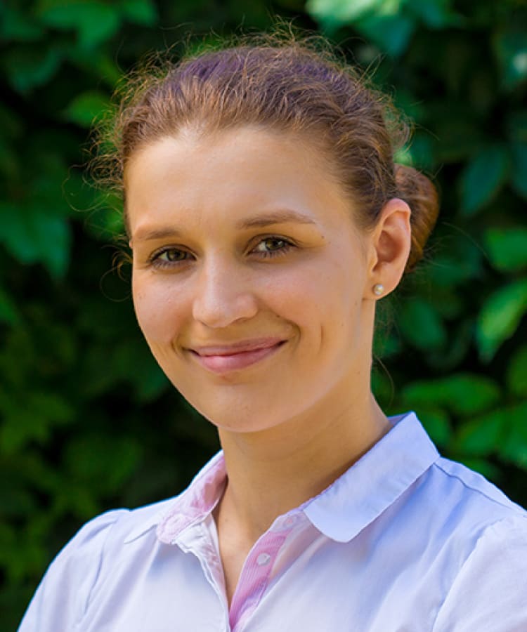 Headshot of Olha Tychkivsk