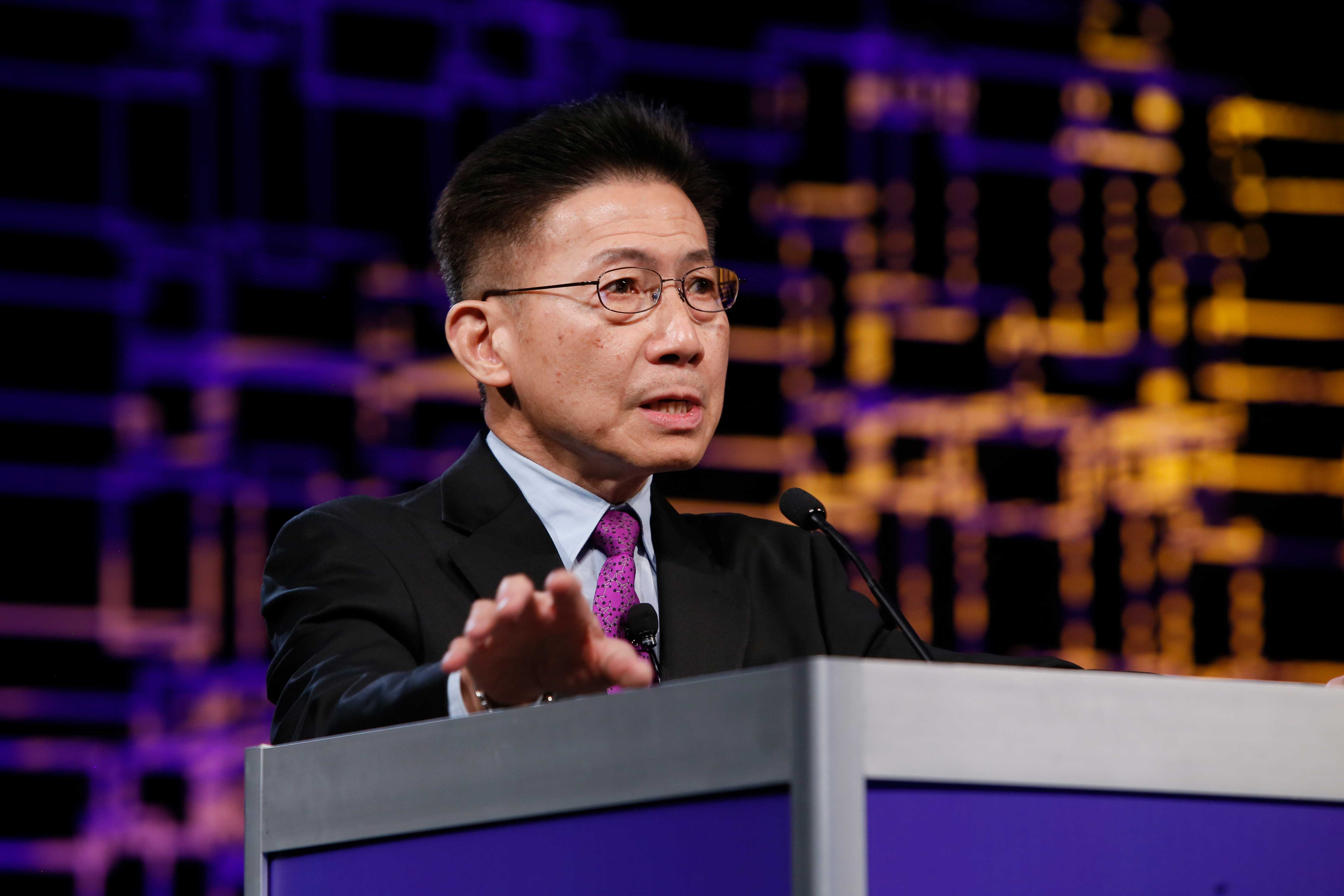 Dr. Elson So