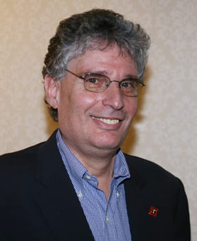 Solomon L. Moshé