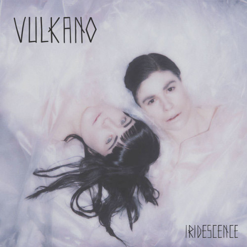 Ecoutez : Iridescence (2015) Ecoutez : Iridescence (2015)