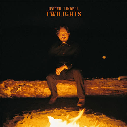 Ecoutez Twilights (2022) Ecoutez Twilights (2022)