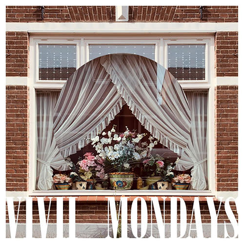 Ecoutez : Mondays (2021) Ecoutez : Mondays (2021)