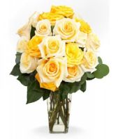 A bouquet of 15 yellow roses
