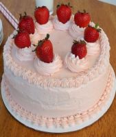 1/2 Kg Strawberry Cake