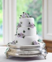 Sweet Pea Cascade Cake