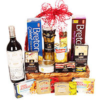 Alluring Spread to Share Festive Gift Hamper