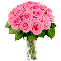 Elegant Pink Roses Arrangement