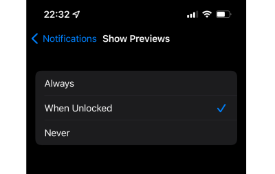 A screenshot with settings 'show previews when unlocked'