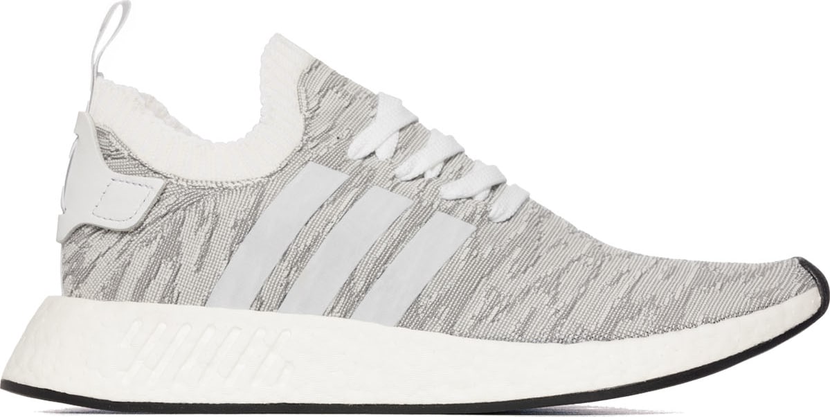 nmd r2 black white future harvest