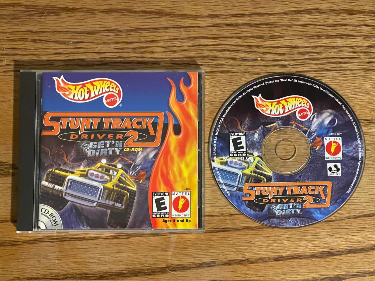 Hot Wheels Stunt Driver Get N Dirty PC Jawa