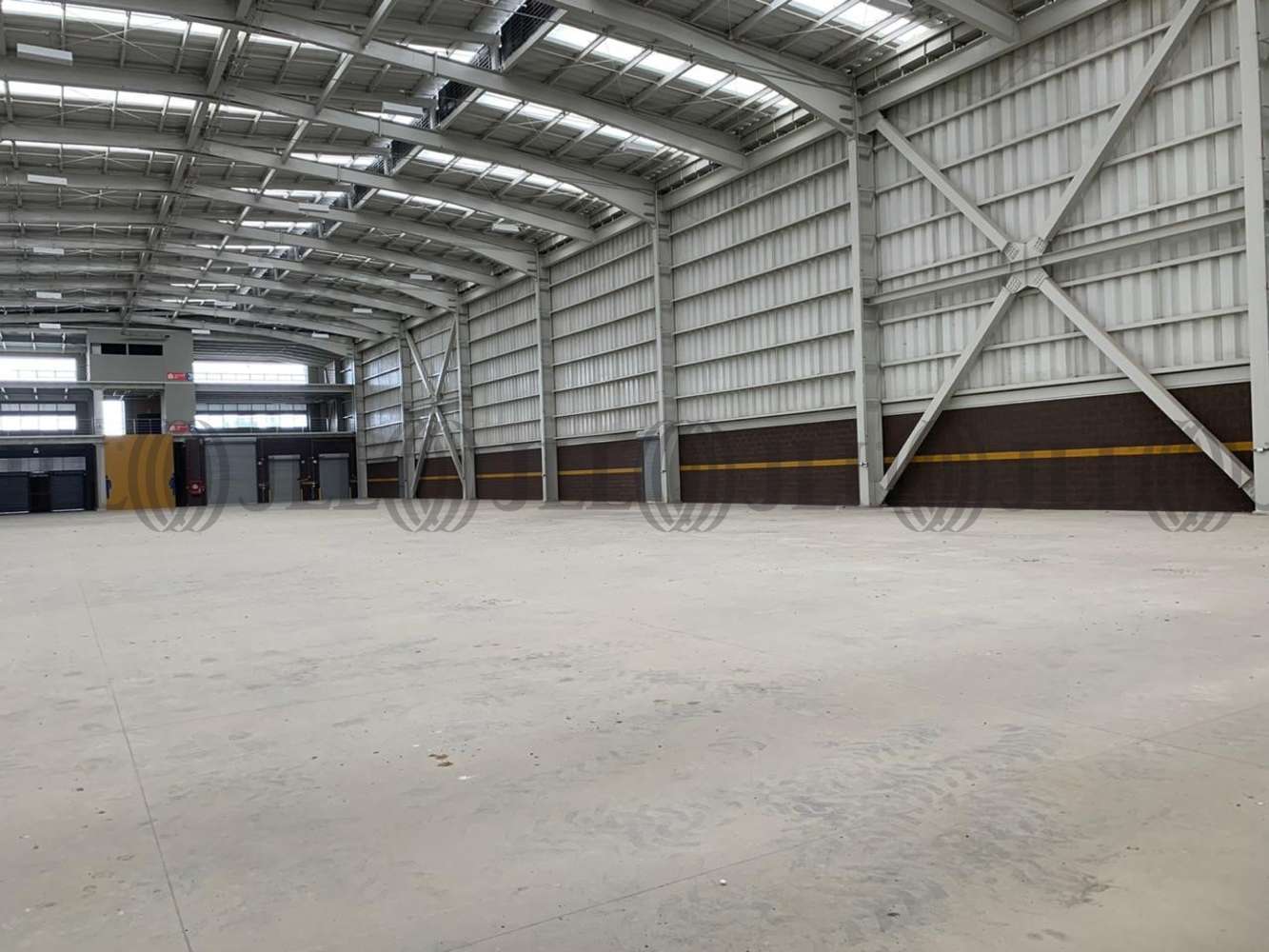 Warehouses Bogotá - Centro Industrial y Logístico Milano - Bodegas en Arriendo