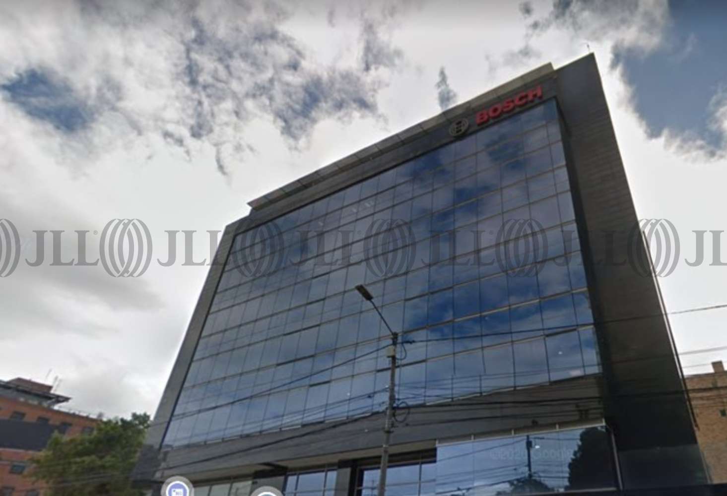 Oficina Bogotá - Torre Bosch Santa Barbara - Oficinas en Arriendo