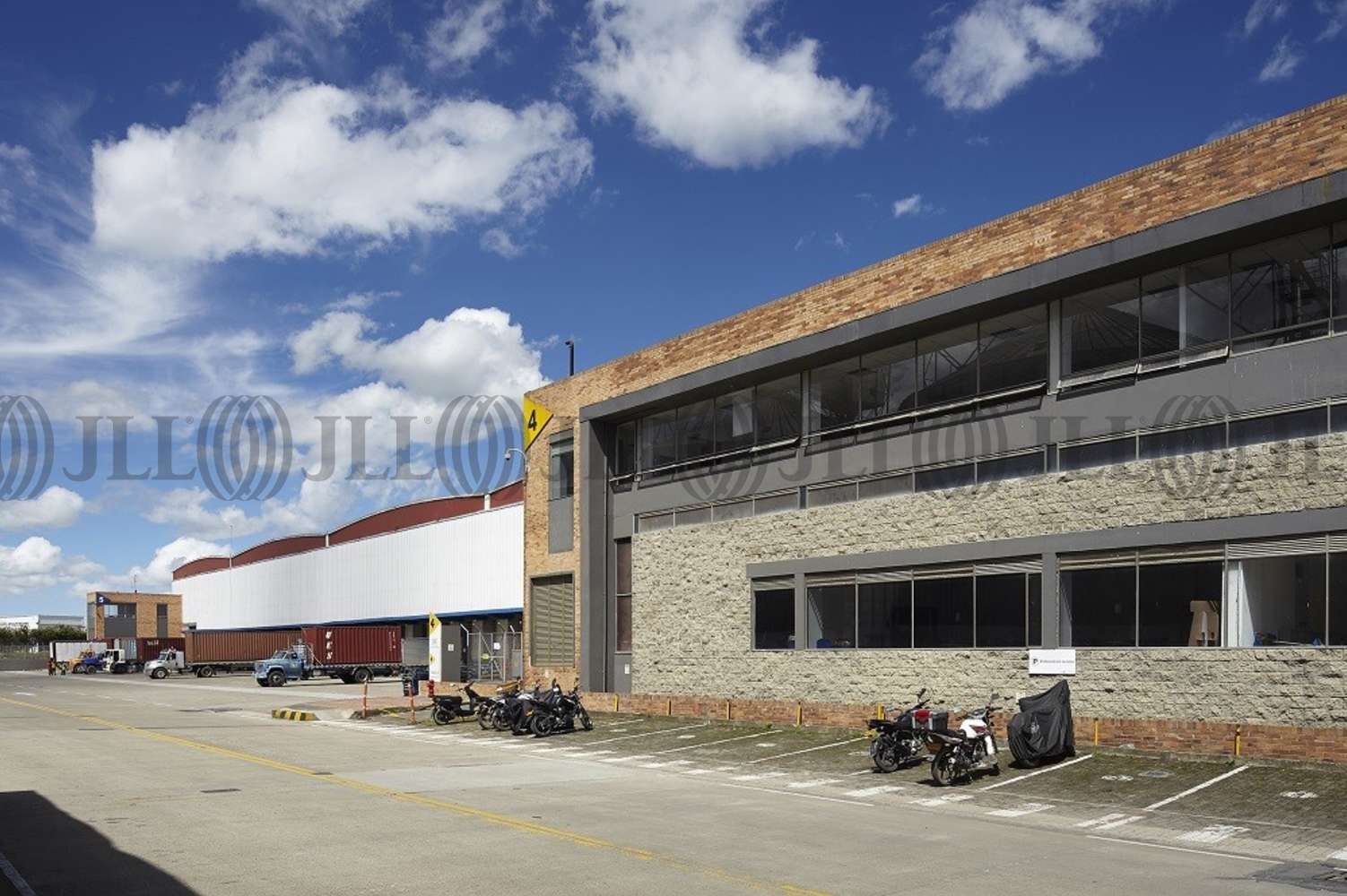 Warehouses Bogotá - Renta Bodega Parque Industrial la Cofradia