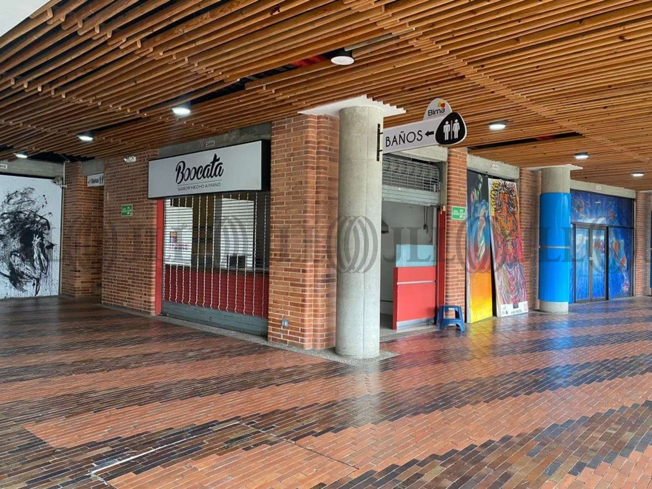 Commercial Bogotá - Venta Local Comercial Plazoleta de comidas Centro Comercial Bima