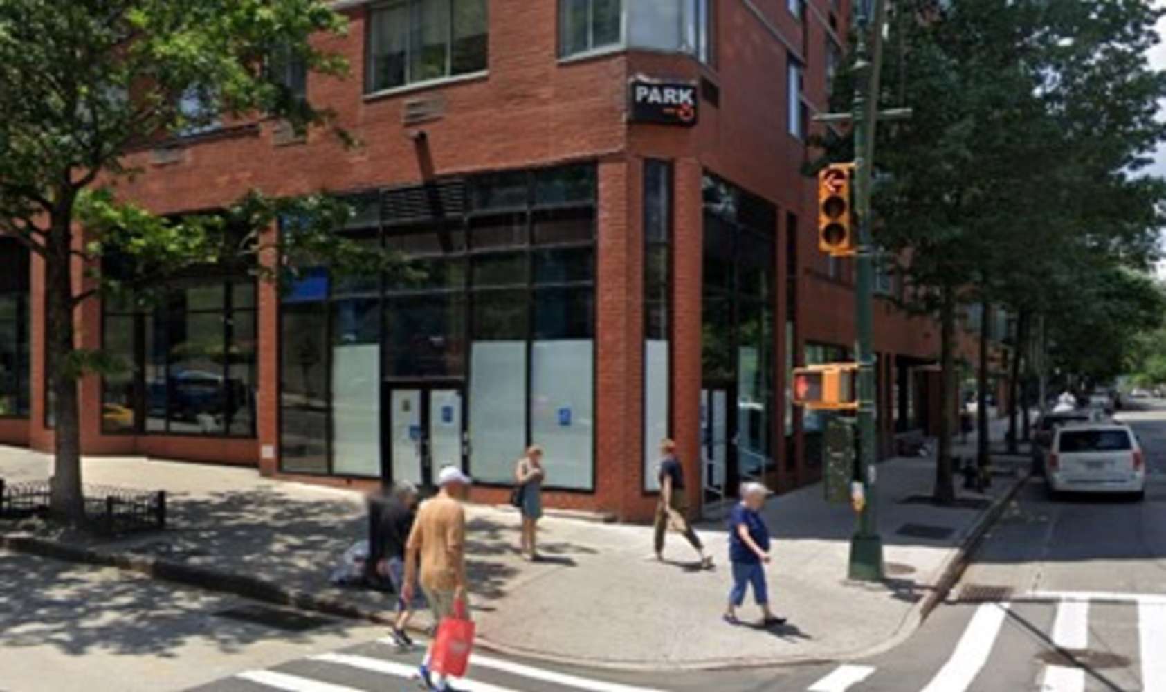 Retail New york - Bank site for sublease 7882630 - COLUMBUS & 79TH - New York, NY