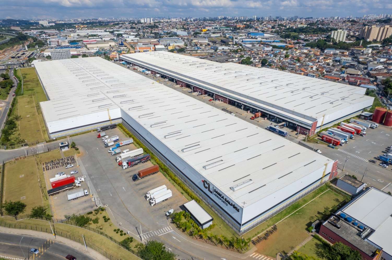 Industrial Guarulhos, 07143000 - Galpão logístico ao lado do Aeroporto de Guarulhos