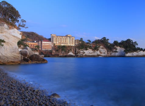 Dogashima-onsen Hot Spring