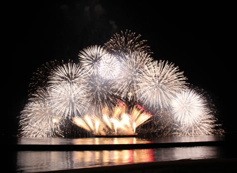 Beppu Christmas HANABI Fantasia